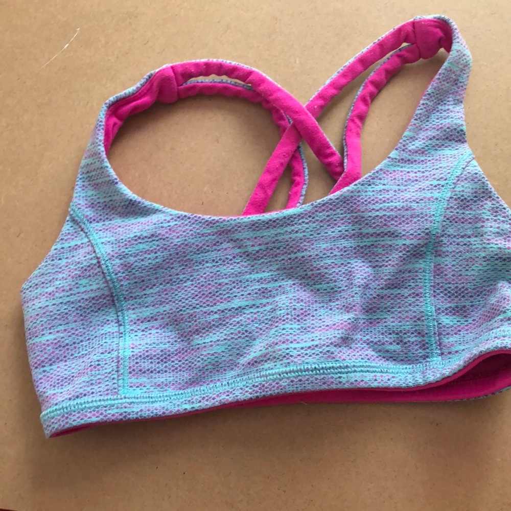 Ivivvia reversible sports bra